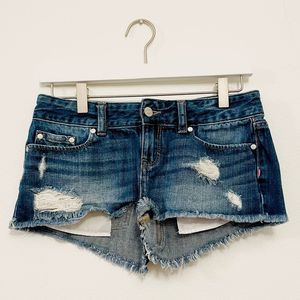 💗 PINK Mid rise Jean Shorts | Size 2